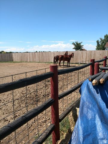 5264 W 5500 S, Hooper, UT 84315