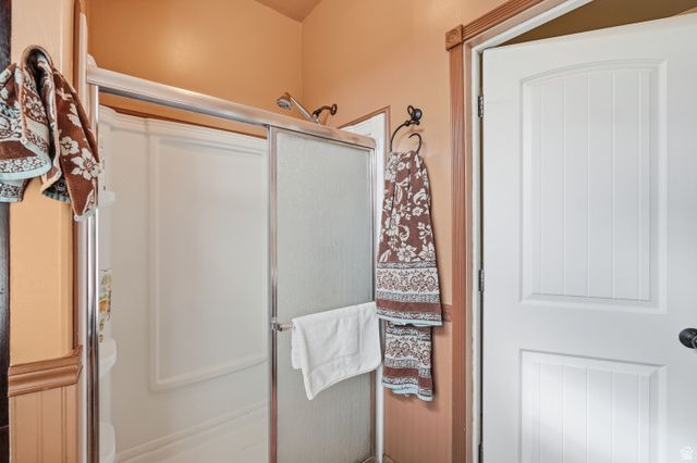 5264 W 5500 S, Hooper, UT 84315