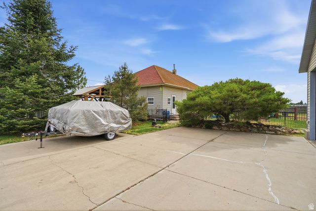 5264 W 5500 S, Hooper, UT 84315