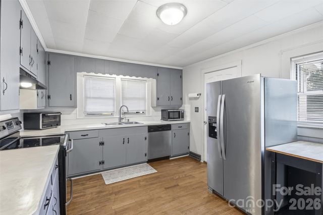 665 Fisher Street, Concord, NC 28027