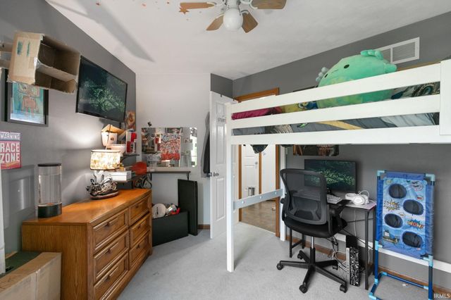 51948 N Winding Waters Lane, Elkhart, IN 46514