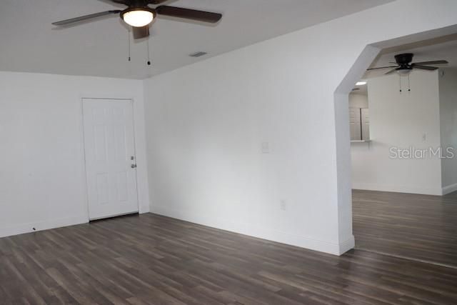 2113 LA DUE COURT, Orlando, FL 32811