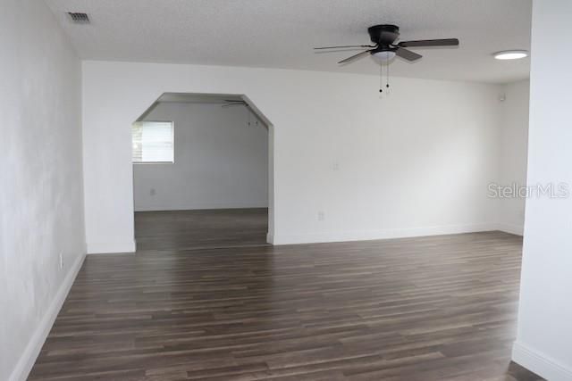 2113 LA DUE COURT, Orlando, FL 32811
