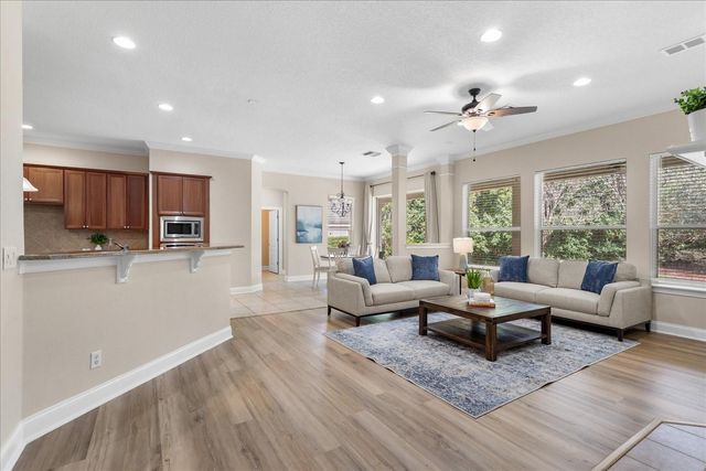25516 HAWKS RUN LANE, Sorrento, FL 32776