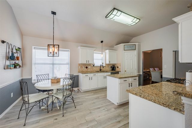10201 Evergreen Drive, Rowlett, TX 75089