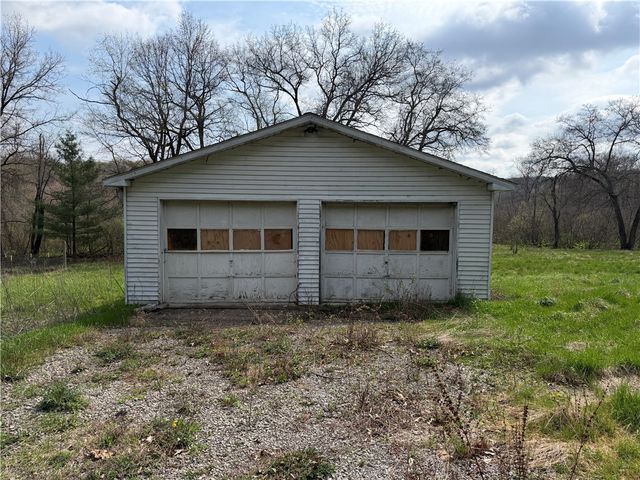 250 Pipestem Rd, Cherry Twp, PA 16057