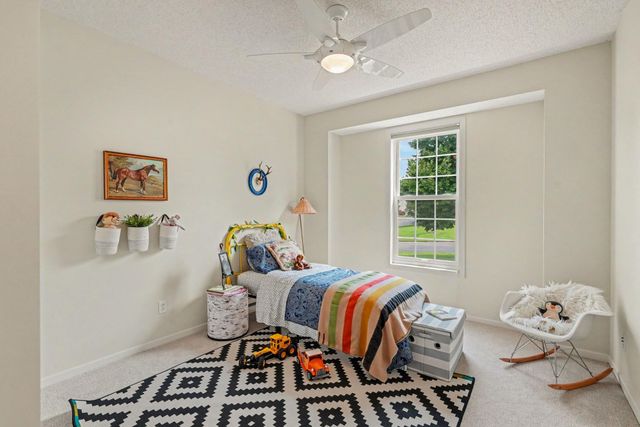 1615 Johnny Cake Ridge Lane L, Eagan, MN 55122