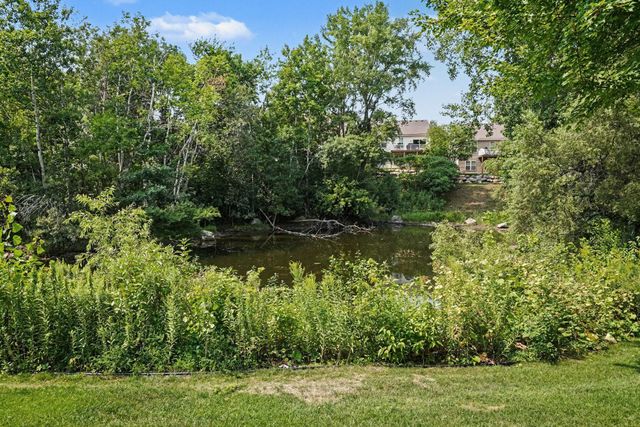 1615 Johnny Cake Ridge Lane L, Eagan, MN 55122