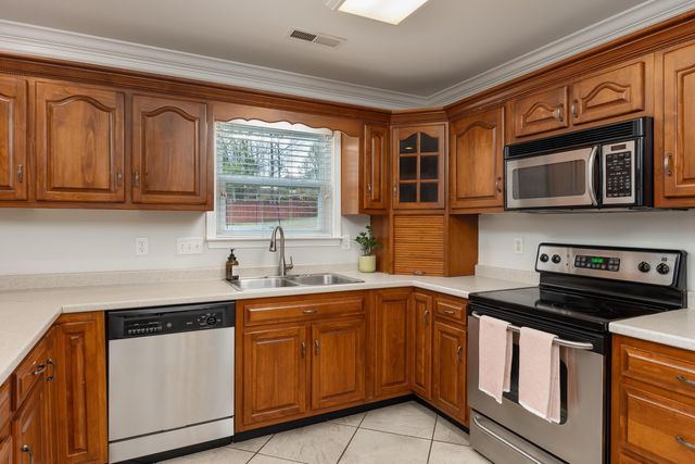 8121 Zoe Drive, Ooltewah, TN 37363