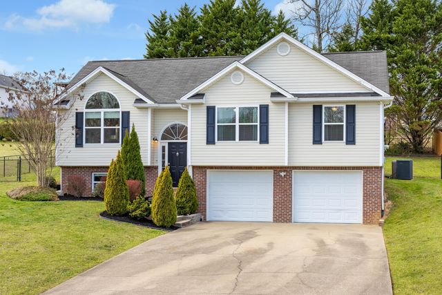 8121 Zoe Drive, Ooltewah, TN 37363