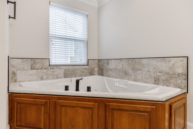 8121 Zoe Drive, Ooltewah, TN 37363