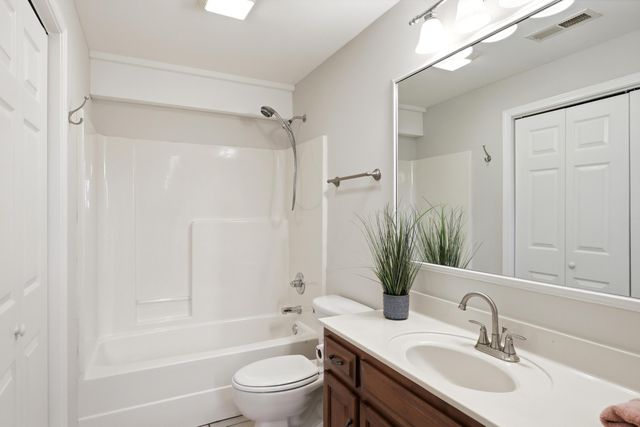 8121 Zoe Drive, Ooltewah, TN 37363