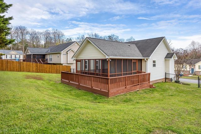 8121 Zoe Drive, Ooltewah, TN 37363