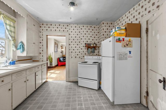 320 S Adams Street, Saint Croix Falls, WI 54024
