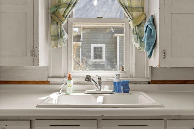 320 S Adams Street, Saint Croix Falls, WI 54024