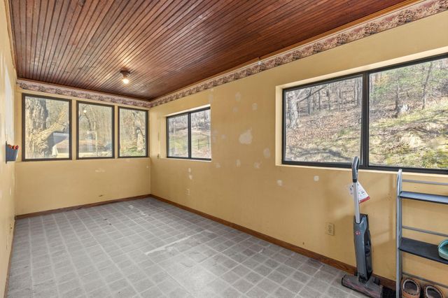 320 S Adams Street, Saint Croix Falls, WI 54024