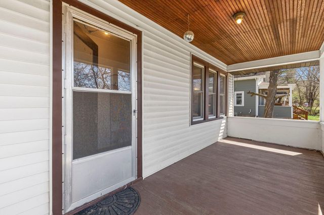 320 S Adams Street, Saint Croix Falls, WI 54024