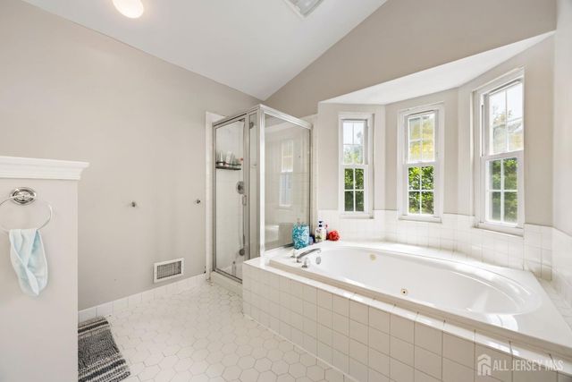 301 Pheasant Run, South Brunswick, NJ 08852