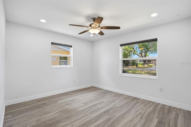 6526 43RD AVENUE N, Kenneth City, FL 33709