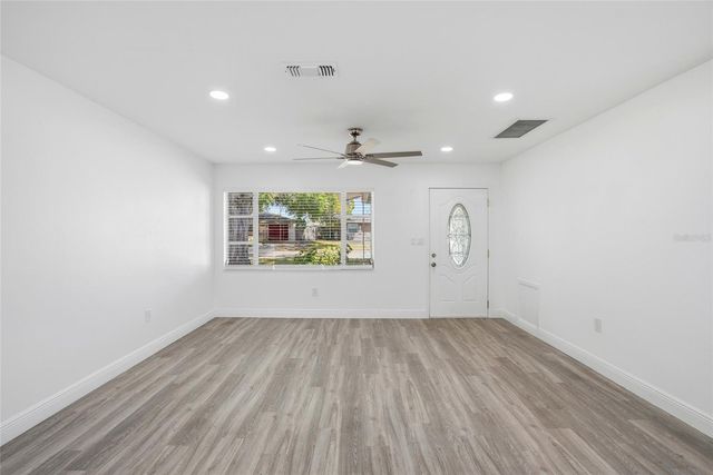 6526 43RD AVENUE N, Kenneth City, FL 33709