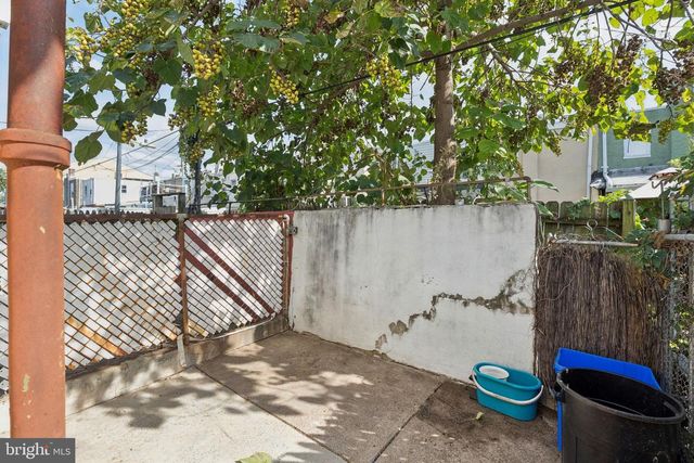 2831 ALMOND ST, Philadelphia, PA 19134