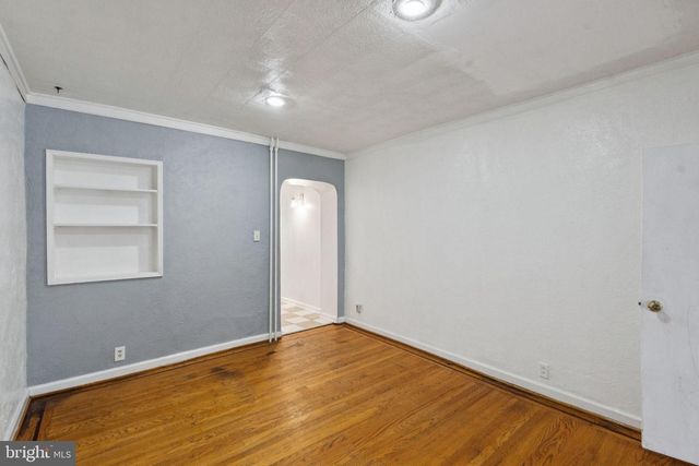 2831 ALMOND ST, Philadelphia, PA 19134