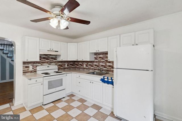 2831 ALMOND ST, Philadelphia, PA 19134