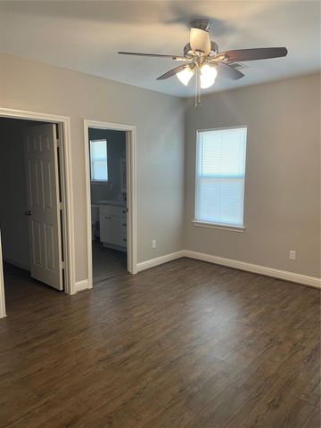 517 Atchison Street, Sealy, TX 77474