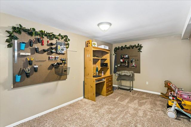 1000 N DERBY, Derby, KS 67037