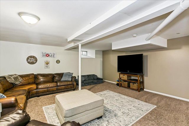 1000 N DERBY, Derby, KS 67037