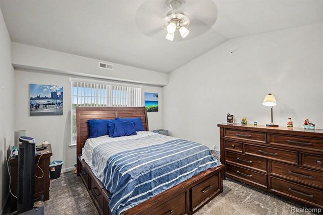 22056 Andover Drive 93, Macomb, MI 48042