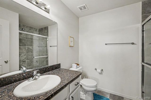 22056 Andover Drive 93, Macomb, MI 48042