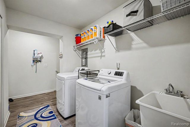 22056 Andover Drive 93, Macomb, MI 48042