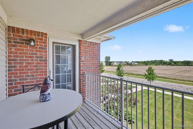22056 Andover Drive 93, Macomb, MI 48042
