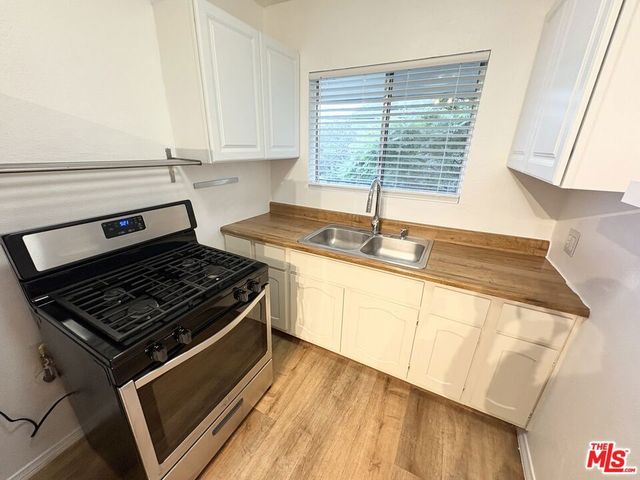 534 Santa Clara Avenue 6, Venice, CA 90291