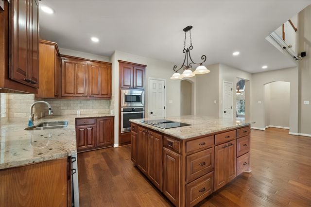 1200 Danbury Drive, Mansfield, TX 76063