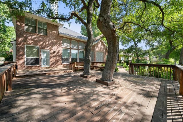 1200 Danbury Drive, Mansfield, TX 76063