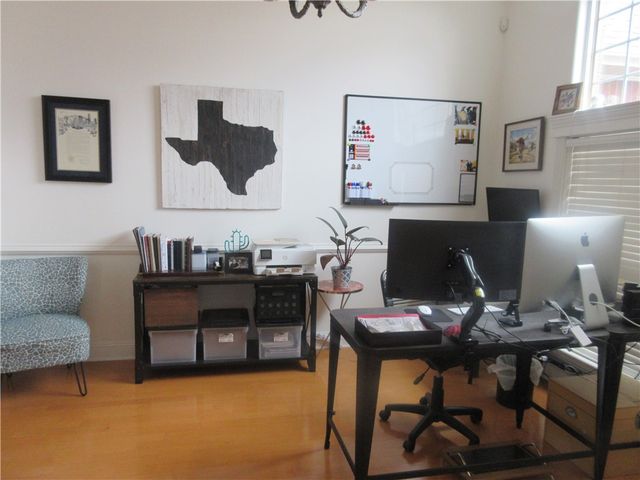 607 SE Jamaica Drive, Bentonville, AR 72712