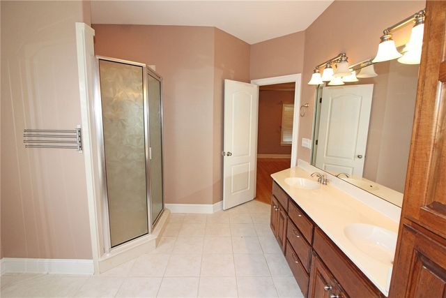 607 SE Jamaica Drive, Bentonville, AR 72712