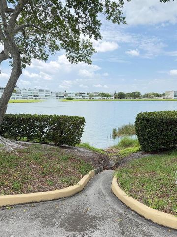 179 Windsor H, West Palm Beach, FL 33417