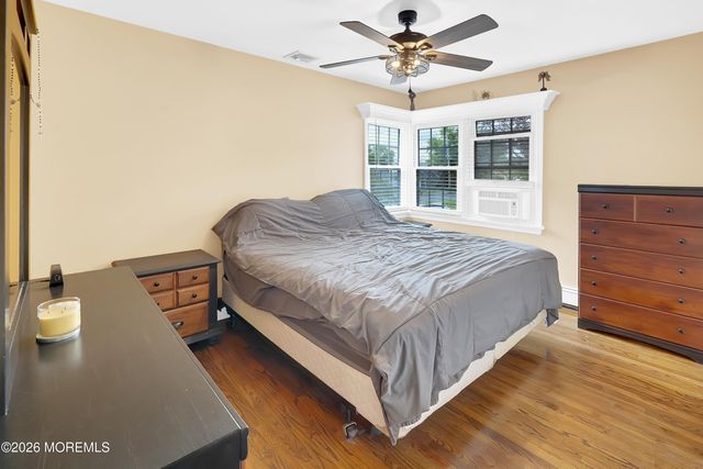 112 Mccutcheon Avenue, Sayreville, NJ 08872