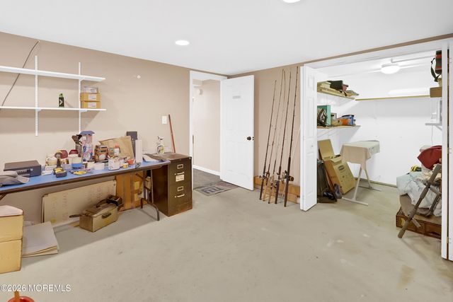 112 Mccutcheon Avenue, Sayreville, NJ 08872