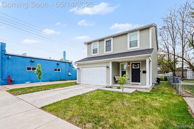 1844 E Jarvis Avenue, Hazel Park, MI 48030