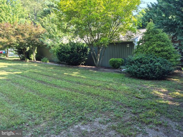 102 28TH AVE, Monroeville, NJ 08343