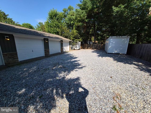 102 28TH AVE, Monroeville, NJ 08343