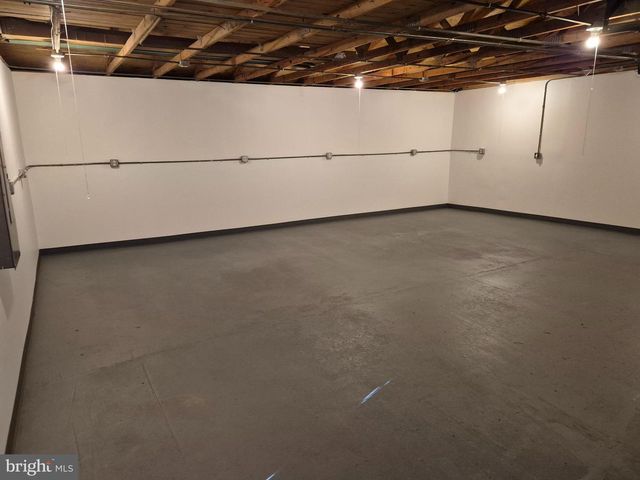 102 28TH AVE, Monroeville, NJ 08343