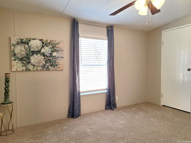 9525 Fm 1117, Seguin, TX 78155