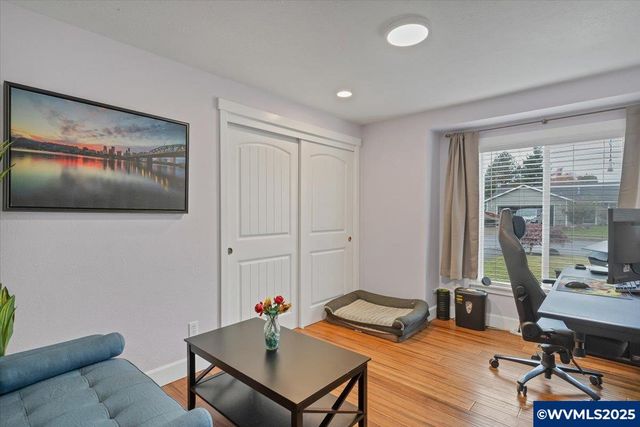 1038 Juniper St N, Keizer, OR 97303