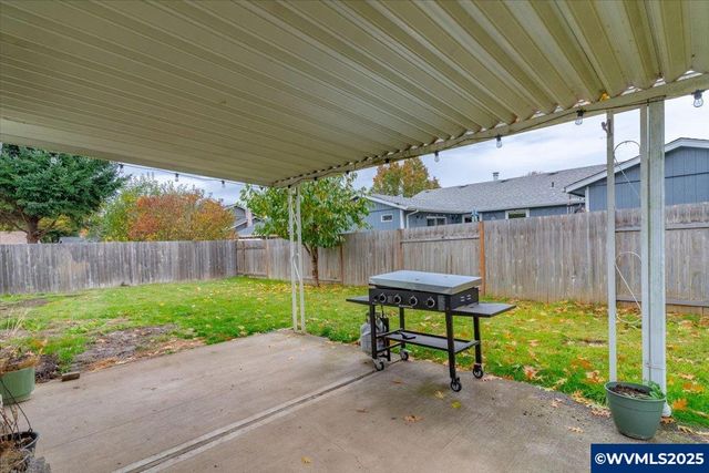 1038 Juniper St N, Keizer, OR 97303