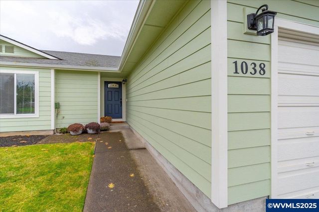1038 Juniper St N, Keizer, OR 97303